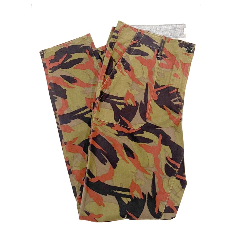 LL Bean Signature Camouflage Pant  / Camo Print